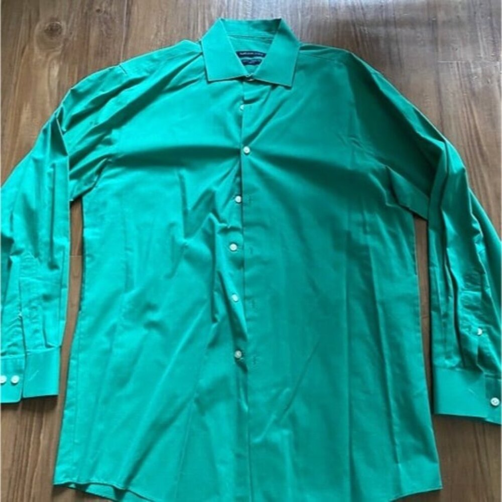 Van Heusen Men's Green Dress Shirt (Medium)
